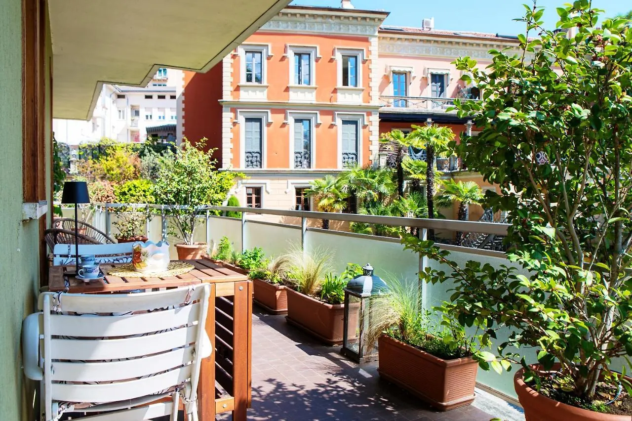 Апартаменты Cernobbio Garden View - By My Home In Como